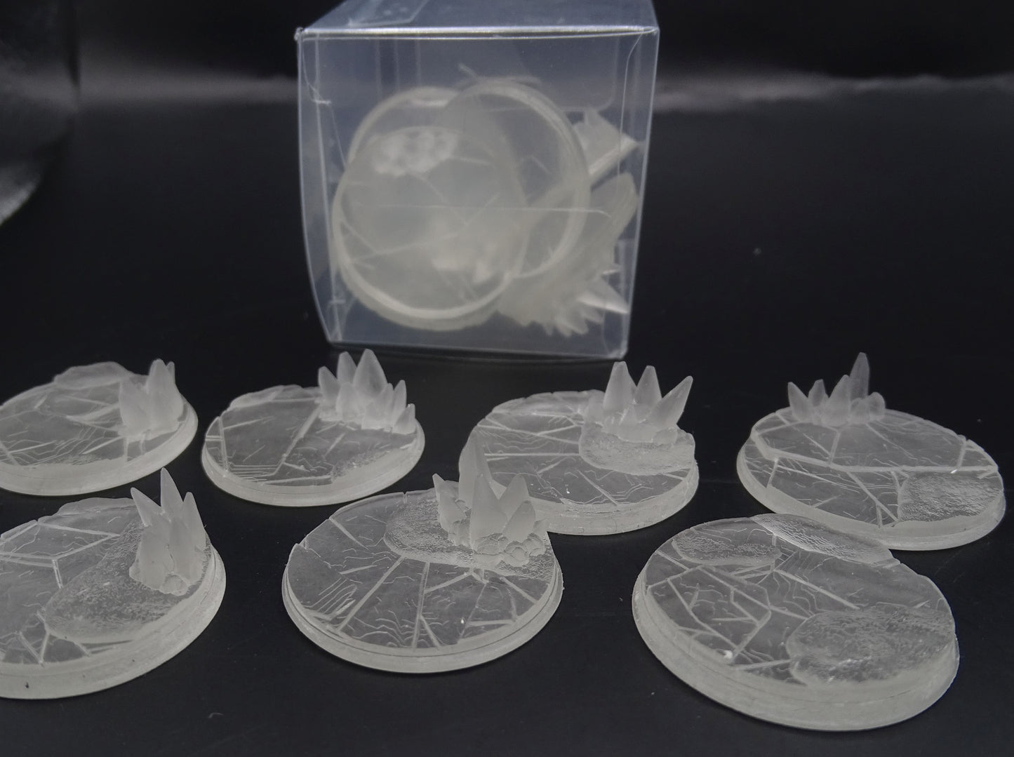Crystal Ice 25mm Rundbase ( 14 Pcs. )