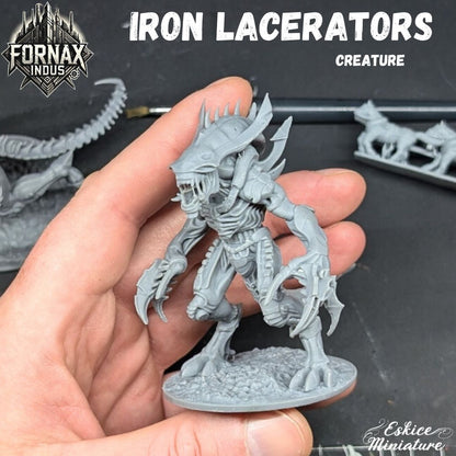 Iron Lacerator  ( 2 Miniaturen )